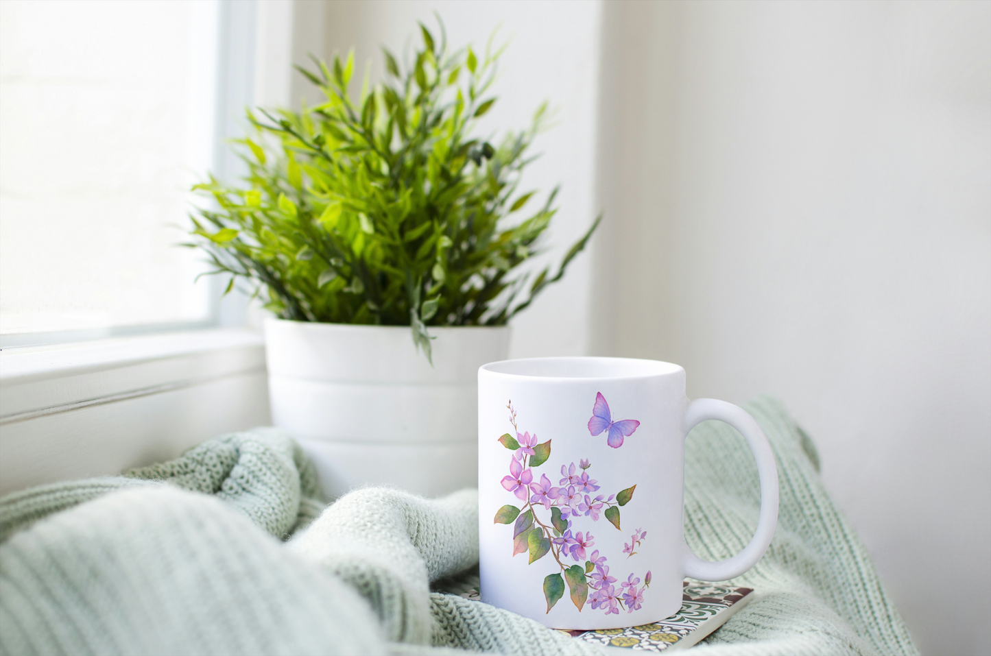 Mug personnalisé Lilas vintage / cadeau pour elle / Mug en céramique émaillé avec intérieur coloré